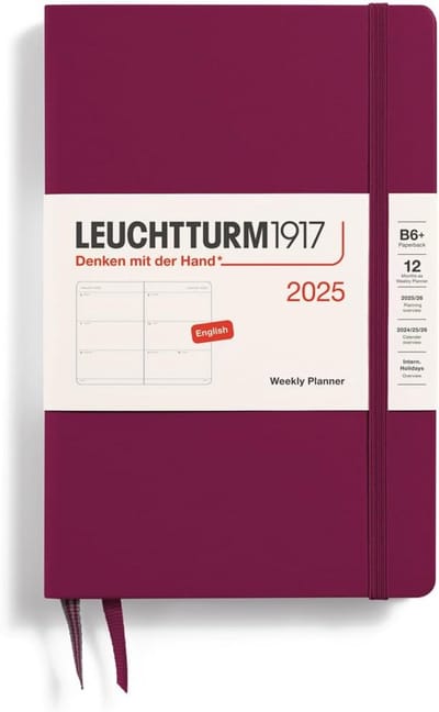 Weekkalender 2025 - B6+ Formaat, Port Red, Paperback