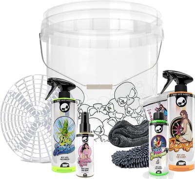 Nuke Guys Autowas set Skull. Met de nieuwe transparante Skull emmer 5 gall, 500 ml Shampoo, 1000 Ml Velgenreiniger , 1000 ML Vliegenreiniger, 100 Ml Luchtvervrisser, Washmitt en droogdoek 40x40 1400 gsm!