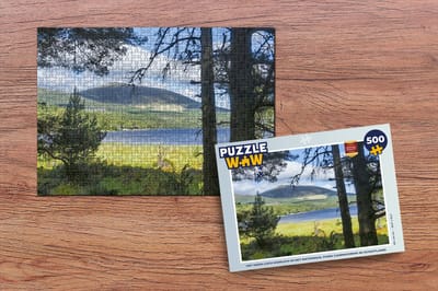 Puzzel Het meer Loch Morlich in het Nationaal park Cairngorms in Schotland - Legpuzzel - Puzzel 500 stukjes