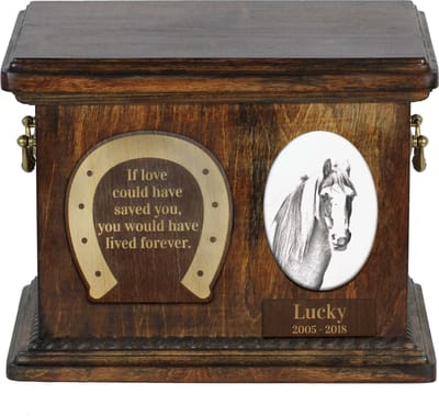 Fell Pony urn voor paardenas met foto en gepersonaliseerde doos
