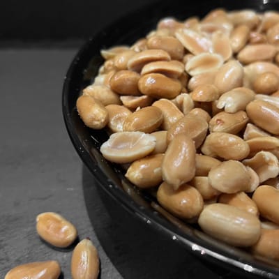 Golden Nuts-Pinda Gebrand en gezout -500 Gram