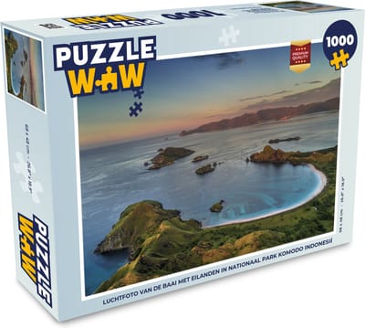 Puzzel Luchtfoto van de baai met eilanden in nationaal park Komodo Indonesië - Legpuzzel - Puzzel 1000 stukjes volwassenen