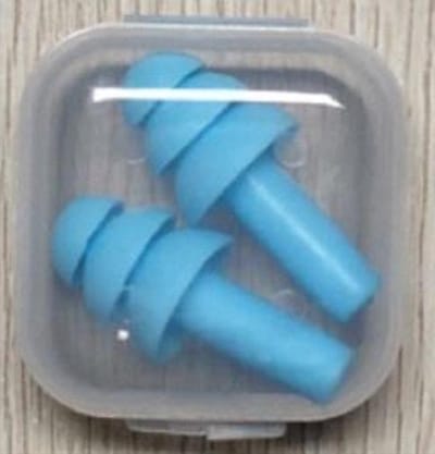 *** 2 Paar Licht Blauwe oordoppen - 4 stk Zachte siliconen - Universeel en ideaal voor reizen en slaap - Nachtrust - Goed Slapen - Op maat Knippen - van Heble® ***