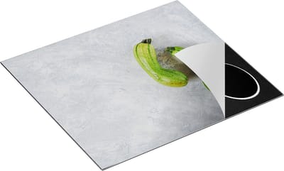 Chefcare Inductie Beschermer Twee Courgettes op Grijze Marmer - Groente - 60x50 cm - Afdekplaat Inductie - Kookplaat Beschermer - Inductie Mat