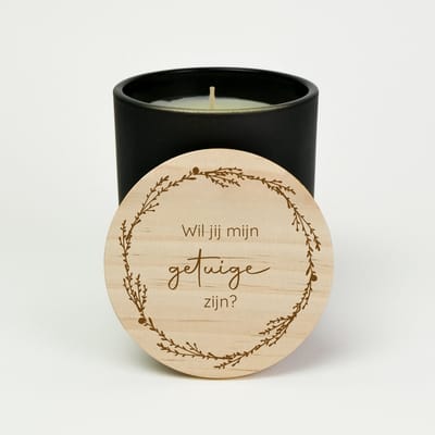Geurkaars in glas - Getuige vragen - Wil jij mijn getuige zijn - Geurkaarsen geschenkset - Geurkaars - ZWART - Flowerhoop gravure design
