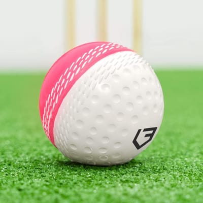 Cricket Bal - Oefen Bal - Sport Training - Speciale Swing - Standaard Maat - Roze Wit