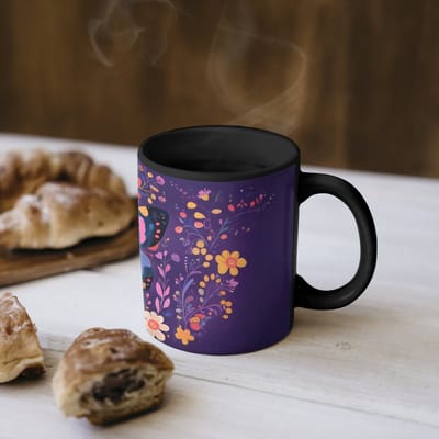 Magische Mok - Foto op Warmte Mokken - Koffiemok - Sierlijk - Bloemen - Vlinder - Paars - Magic Mok - Beker - 350 ML - Theemok