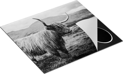 Chefcare Inductie Beschermer Schotse Hooglander in de Heuvels - Zwart Wit - 60x50 cm - Afdekplaat Inductie - Kookplaat Beschermer - Inductie Mat