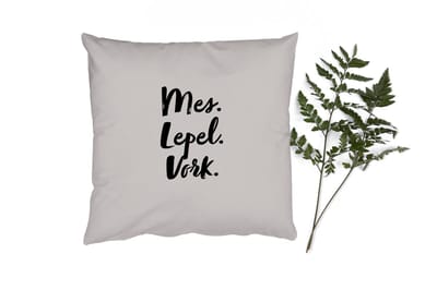 Sierkussens - Kussentjes Woonkamer - 50x50 cm - Mes. lepel. vork. - Quote - Taupe