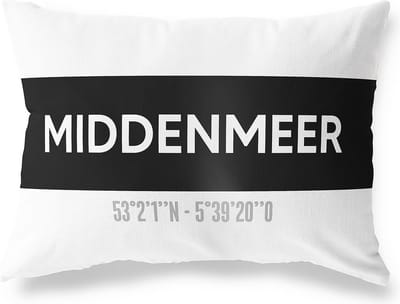 Tuinkussen MIDDENMEER - NOORD-HOLLAND met coördinaten - Buitenkussen - Bootkussen - Weerbestendig - Jouw Plaats - Studio216 - Modern - Zwart-Wit - 50x30cm