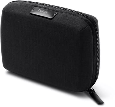 Bellroy Tech Kit Compact Accessoires Tas – 50% Gerecycled Polyester – Compacte Afmetingen 55x123x180mm – Stoffen afkomstig van Gerecyclede Bronnen - Zwart