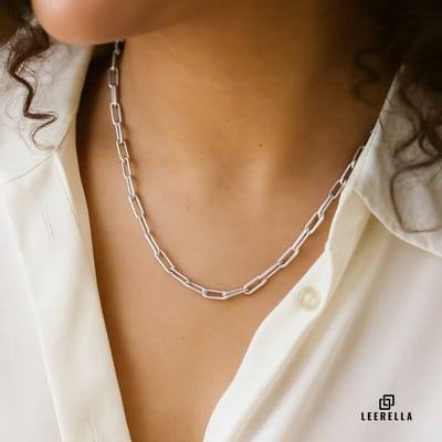 Leerella Verrukkelijke Paperclip Ketting in Zilverkleurig RVS – Een Tijdloos Sieraad 42 cm