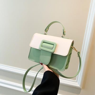 Sacs à la mode pour femmes Nouveaux sacs à main tendance de printemps avec bandoulière croisée à une épaule Sacs à la mode pour les trajets quotidiens white
