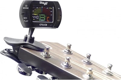 Stagg CTU-C9 - Clip-On tuner met mic modes
