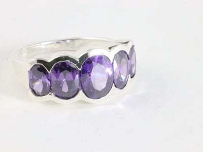 Zilveren ring met amethist - maat 16.5
