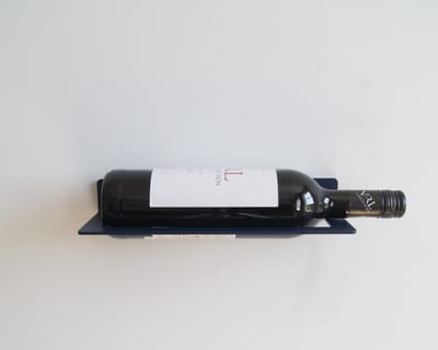 STERKSTAEL Wijnrek Dionysos Midnight Blue - wijnrek voor aan de muur metaal - wijnfleshouder - poedercoating - staal - kleur donkerblauw - 1 stuk