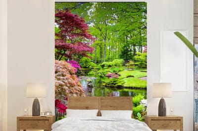 Behang - Fotobehang Bomen - bloemen - Japans - Natuur - Water - Breedte 160 cm x hoogte 240 cm
