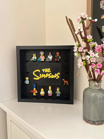 LEGO Minifigure Display Case — The Simpsons