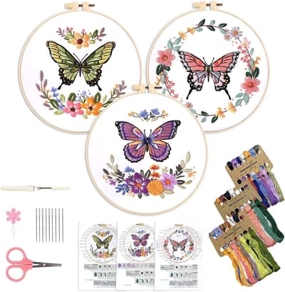 Doe-het-zelf borduurset voor beginners en volwassenen, 3 vlinderpatronen, kruissteek met bamboe-look, borduurlijst en complete borduuraccessoires voor creatief plezier