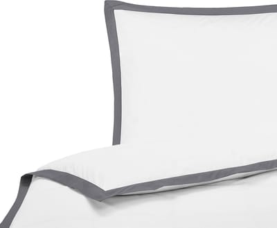 Dekbedovertrek 2dlg set 200TC perkal katoen Fancy Flange wit met roze boord 155x220 kussensloop 80x80