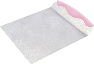 Robuuste taartschep met antislip handvat, ideaal voor het veilig tillen van taarten en gebak, perfect voor bakkers en feestjes