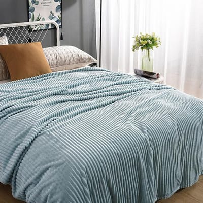 Herfst en winter verdikte fluwelen deken effen kleur slaapbank deken warme stiksels pluizige sprei geruite bankhoes deken 70x100cm lichtblauwe kleur