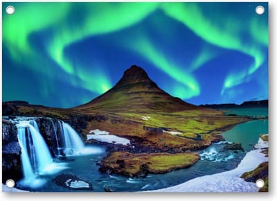 Noorderlicht - bij Kirkjufell in IJsland - Tuinposter 70x50 - Wanddecoratie - Landschap - Sterren - Natuur