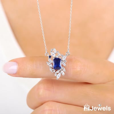 OZ Jewels Zilveren Ketting met Uniek Design Versierd met Synthetische Saffier en Zirkonium - Moederdag - Valentijnsdag - Cadeau - Mother's Day - Valentine's Day - Gift