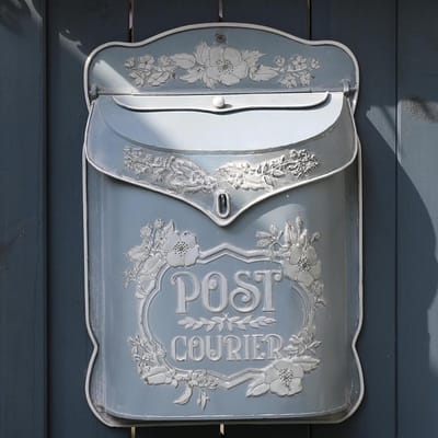 Vintage shabby brievenbus antieke brievenbus muurbevestiging buiten antieke stijl nostalgische charme blauw woondecoratie metalen brievenbus tuin buitendecoratie