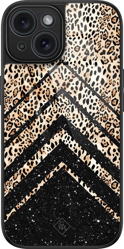 Casimoda® hoesje - Geschikt voor iPhone 15 - Chevron Luipaard - Luxe Hard Case Zwart - Backcover telefoonhoesje - Zwart