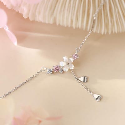 925 Sterling Zilver ingelegd met zirkonia Kettingen voor dames Romantische kersenbloesem Hanger Sleutelbeenkettinkje Choker Luxe Sieraden beige