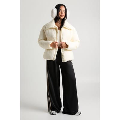 boohoo Dames Contrast Rib Kraag Pufferjas | Ecru | Maat: 10