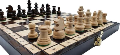 Schaakspel - Strategisch spel - Reizen en thuis - Opvouwbaar houten bord - 27x27 cm - Bruin