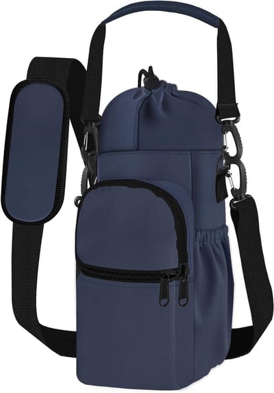 Draagbare waterfleshouder met schouderriem, geïsoleerde tas voor 32oz en 40oz flessen, met 2 voorvakken en 2 zijvakken, ideaal voor sport, wandelen en kamperen.