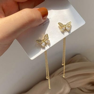 Boucles d'oreilles pendantes à pampilles papillon tendance pour femmes, bijoux coréens tendance, brillants, lune, étoile, perles, cadeaux de fête pour filles white