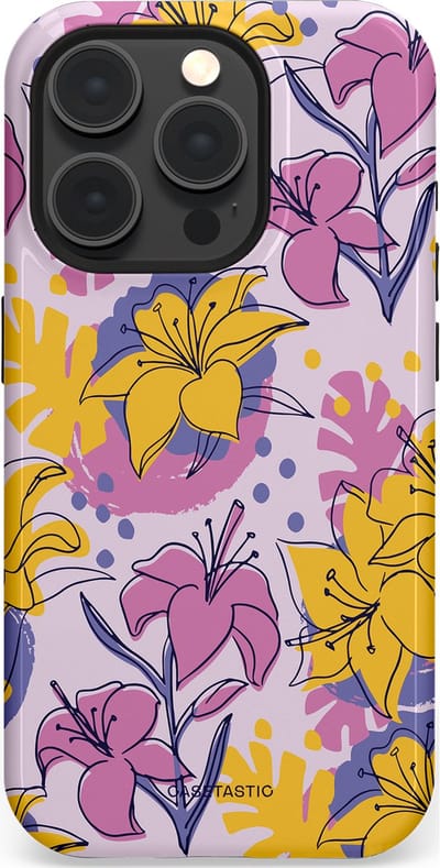 Casetastic Hoesje Geschikt voor Apple iPhone 15 Pro Magsafe - Stijlvolle Beschermende Duo-layer Case - Flora Fantasia