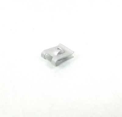 Agrafe de carrosserie carénage pour scooter Yamaha Neo'S 2012 5DS-F8317-00 Neuf