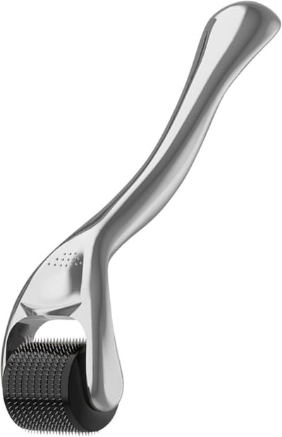 Nuvance Dermaroller - 540 Micro Naalden van 0.5mm - Incl. eBook - Baardroller voor Haargroei - Steriel Verpakt - Zilver
