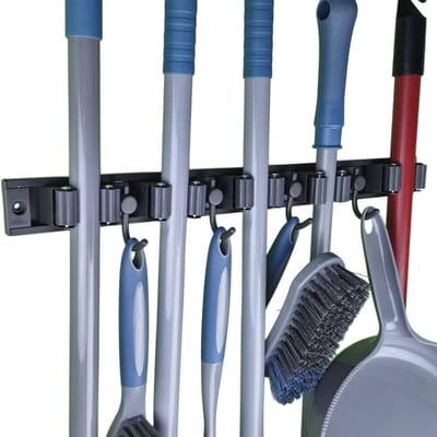 Muurbeugel voor Moppen en Bezemmen - Robuuste RVS Organizer met 5 Houders en 4 Haken - Ruimtebesparend voor Keuken, Schuur, Garage - Donkergrijs
