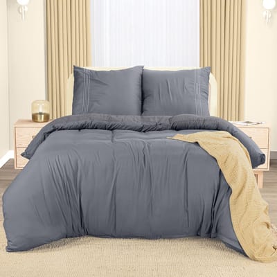 Bedding Dekbedovertrekset - Microvezel Polyester Dekbedovertrek 200x200 cm + 2 Geborduurde Kussenslopen 80x80 cm - Grijs