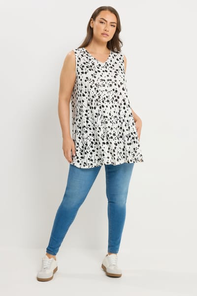 Yours Witte Abstracte Pointelle Top Met Stippen Size 50-52
