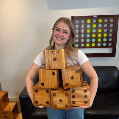 Mega Houten Dobbelstenen – 6 stuks – 15x15 cm – Drakehout – Inclusief Draagtas