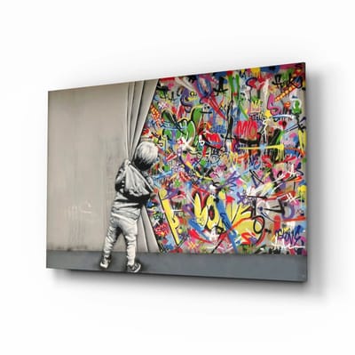 Glasschilderij - Achter het gordijn – Graffiti - 90x60x0.4 cm