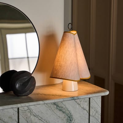 Gubi LED tafellamp op accu Hornbæk, beige/geel, canvas