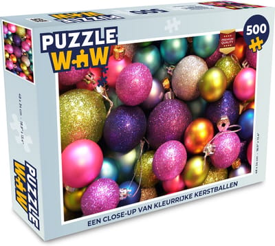 Puzzel Een close-up van kleurrijke kerstballen - Legpuzzel - Puzzel 500 stukjes - Kerst - Cadeau - Kerstcadeau voor mannen, vrouwen en kinderen