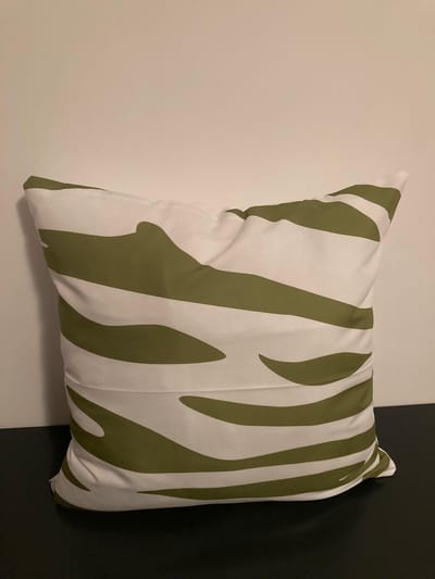 Nordic Geometry Collection Kussenhoes – Olive Green Edition - 45x45 cm