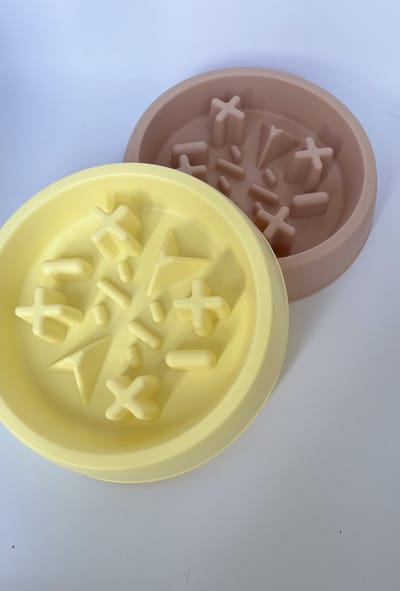 Pawise My Slow Feeding Bowl - Anti-schrok bak - Slow Feeder - S - Ø 19 cm - Assorti