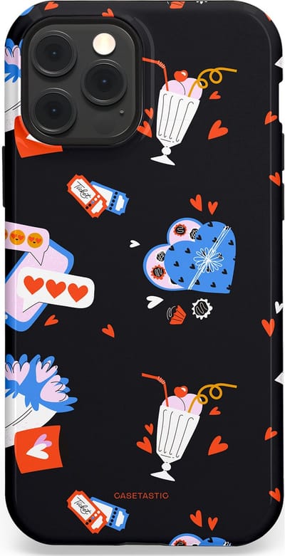 Casetastic Hoesje Geschikt voor Apple iPhone 12/12 Pro Magsafe - Stijlvolle Beschermende Duo-layer Case - Liefdes Kaarten