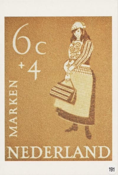 Briefkaart met afbeelding Klederdracht van Marken postzegel