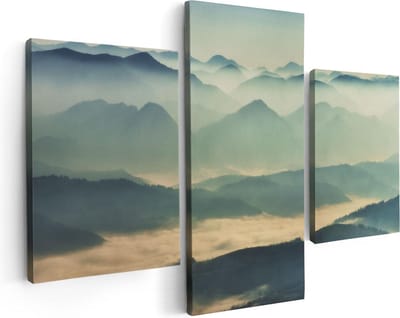 Artaza Canvas Schilderij Drieluik Heuvel Landschap Tijdens De Mist - 90x60 - Foto Op Canvas - Canvas Print